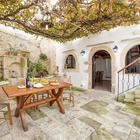 Grapevine Villa Gavalochori Exterior photo