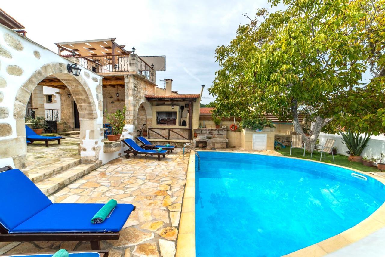 Grapevine Villa Gavalochori Exterior photo