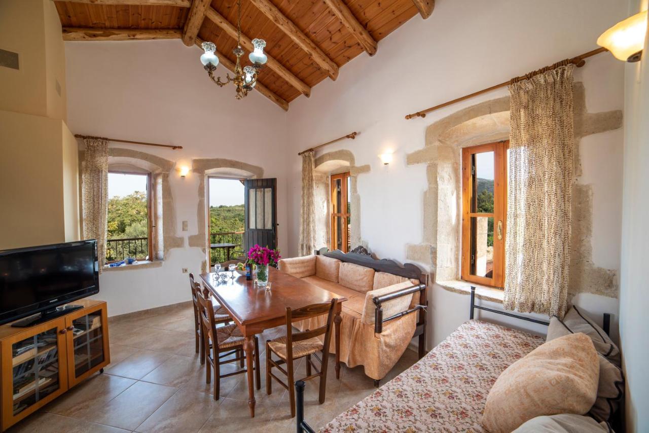 Grapevine Villa Gavalochori Exterior photo